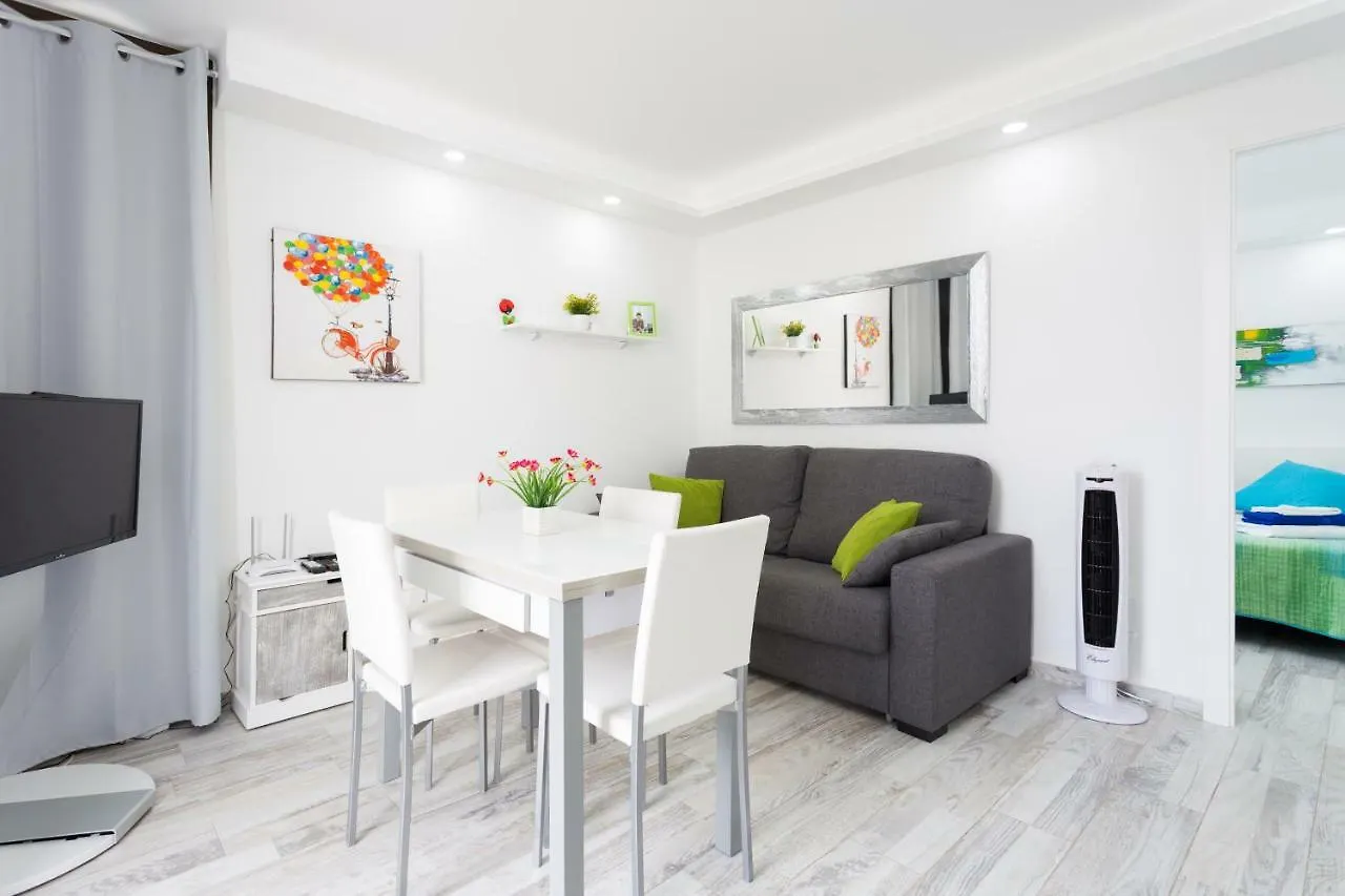 Apartment 241 Quiet Bungalow With Terrace And Barbecue Playa de las Américas Spanien