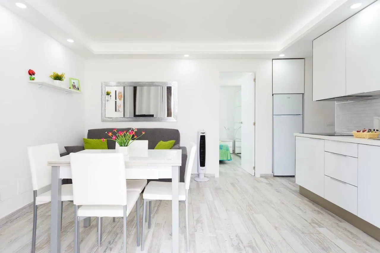 241 Quiet Bungalow With Terrace And Barbecue Playa de las Americas  Playa de las Americas (Tenerife)